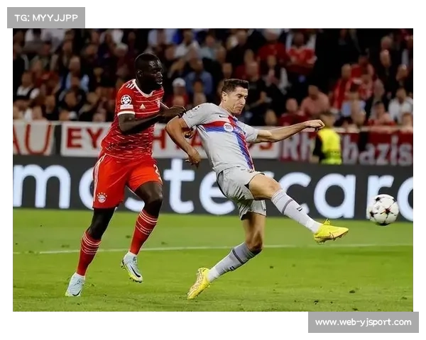 佩伊契诺维奇挑射破门完成帽子戏法，狼堡主场气氛达顶点